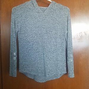 Girls athletic shirt with hood